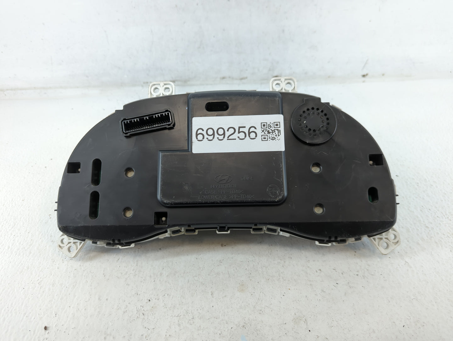 2017-2018 Hyundai Elantra Instrument Cluster Speedometer Gauges P/N:TN157590-15201H 94011-F3012 Fits Fits 2017 2018 OEM Used