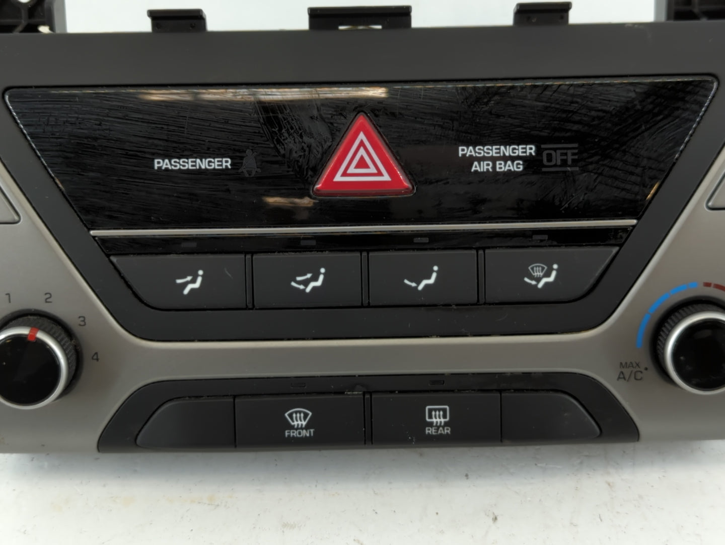 2017-2018 Hyundai Elantra Climate Control Module Temperature AC/Heater Replacement P/N:97250-F20624X Fits Fits 2017 2018 OEM