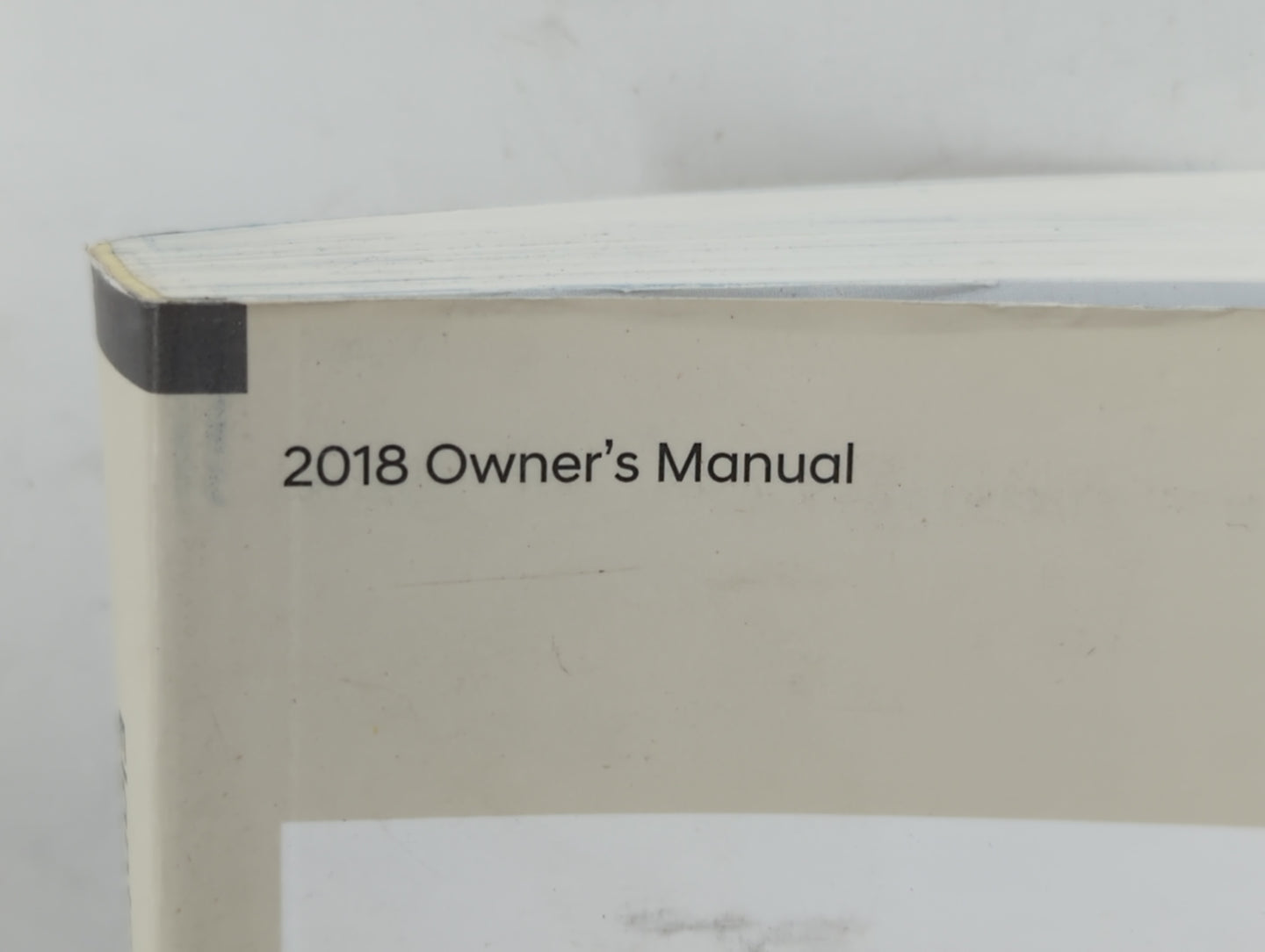 2018 Hyundai Elantra Owners Manual Book Guide P/N:IF2O-EC81F OEM Used Auto Parts - Oemusedautoparts1.com