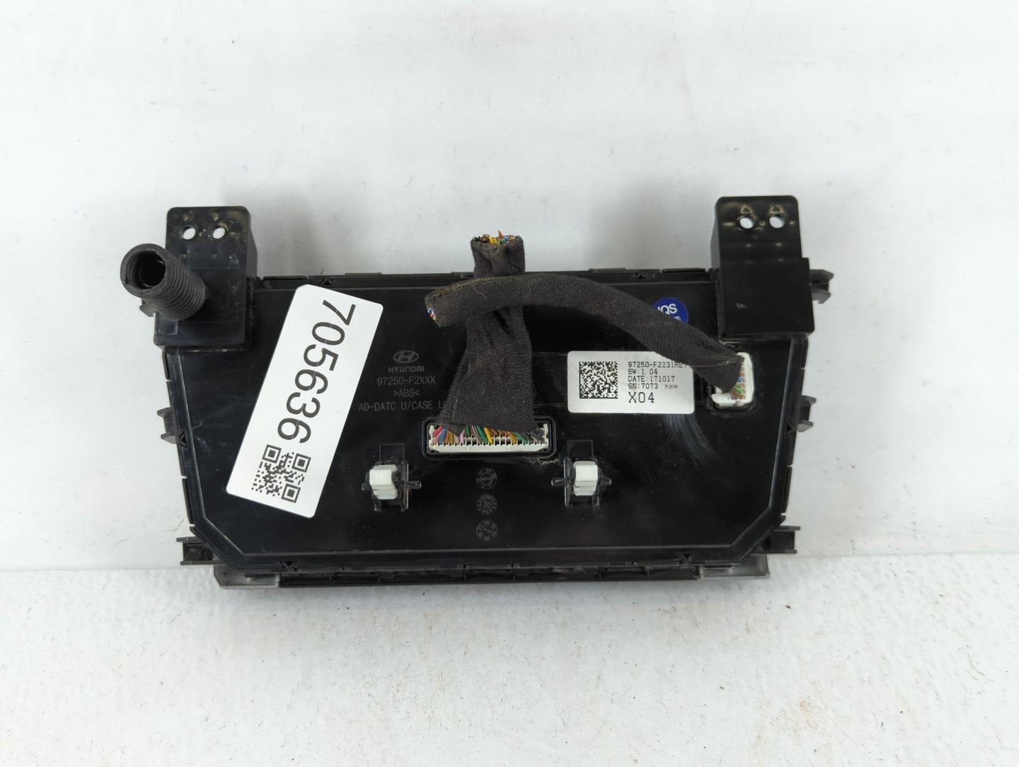 2018-2020 Hyundai Elantra Climate Control Module Temperature AC/Heater Replacement P/N:97250-F2231RET Fits Fits 2018 2019 20