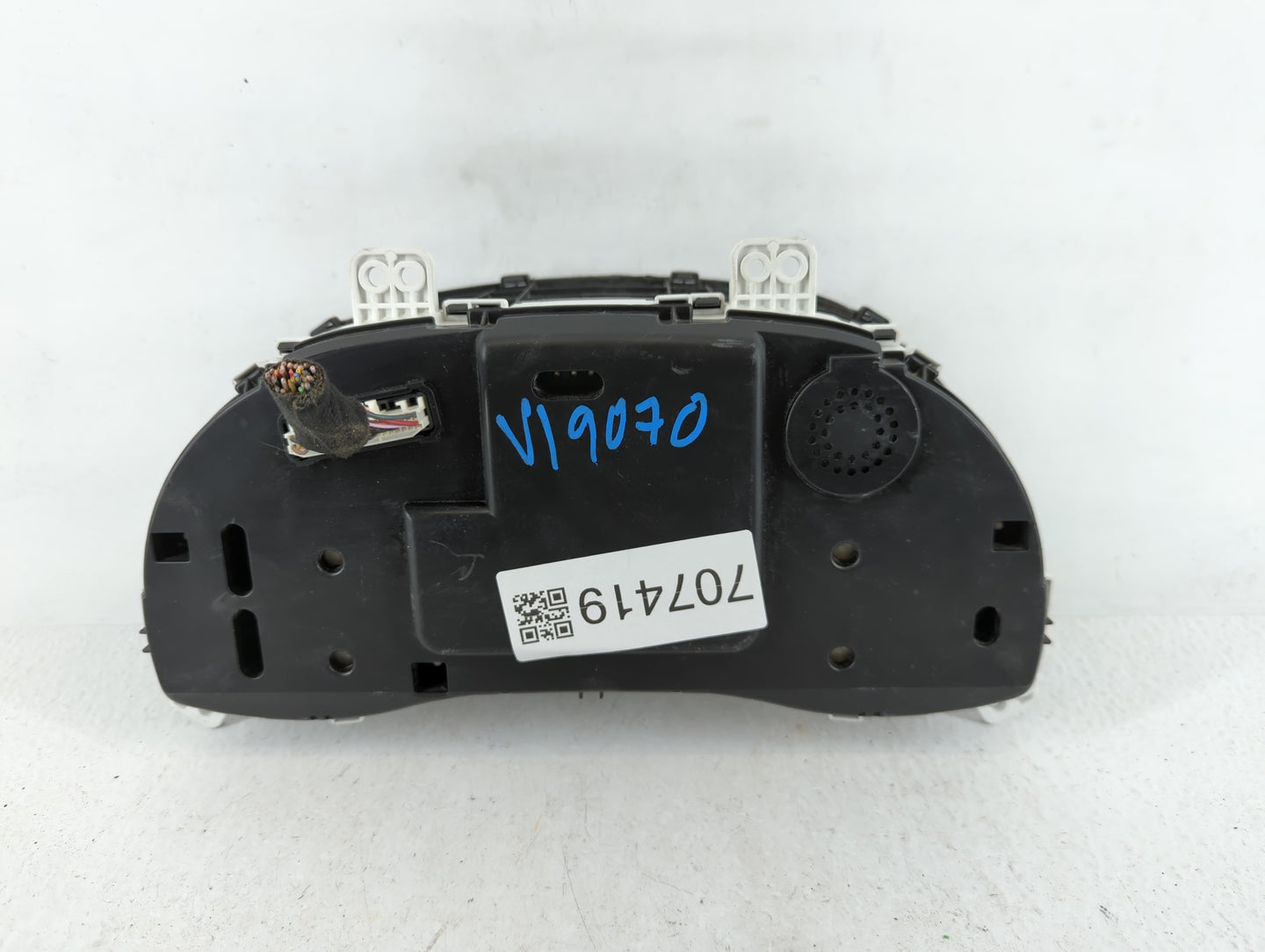 2017-2018 Hyundai Elantra Instrument Cluster Speedometer Gauges P/N:94011-F2061 Fits Fits 2017 2018 OEM Used Auto Parts - Oe