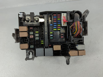 2018 Hyundai Elantra Fusebox Fuse Box Panel Relay Module P/N:91956-F2022 Fits OEM Used Auto Parts