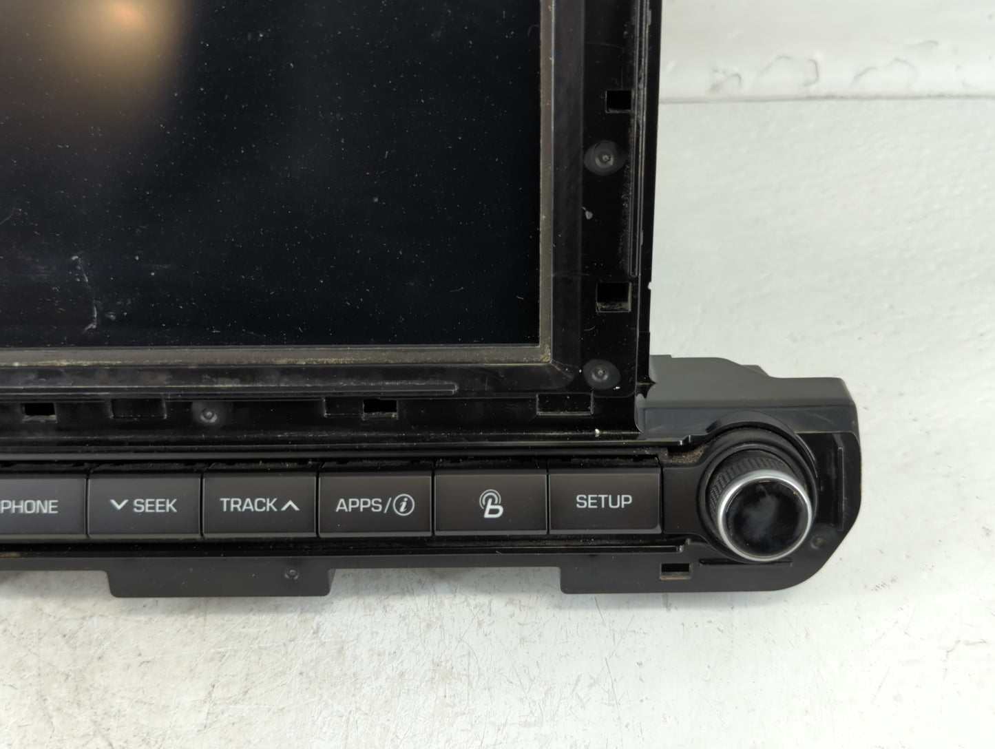2017-2018 Hyundai Elantra Am Fm Cd Player Radio Receiver - Oemusedautoparts1.com
