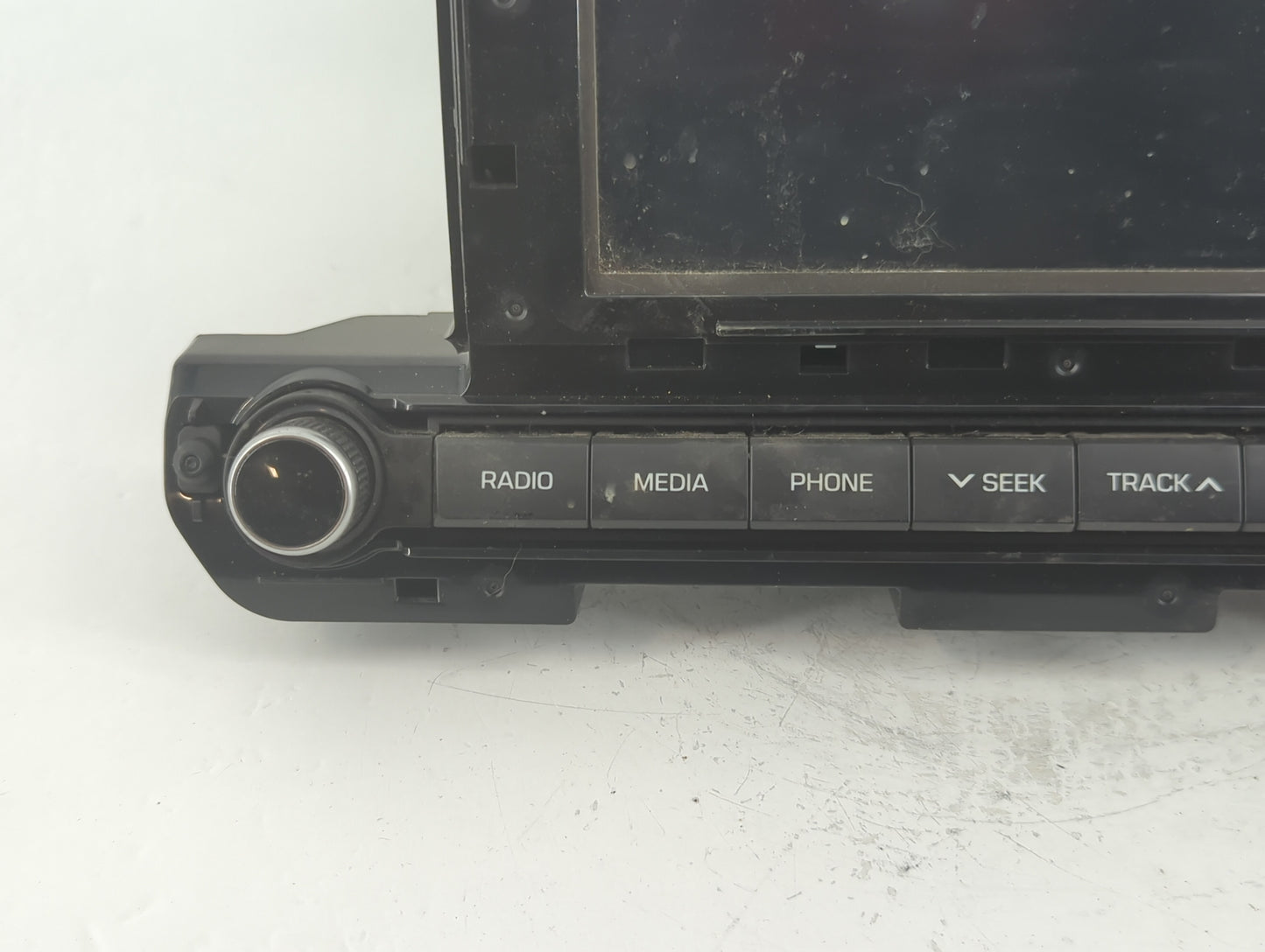 2017-2018 Hyundai Elantra Radio AM FM Cd Player Receiver Replacement P/N:96160-F2101UAT Fits Fits 2017 2018 OEM Used Auto Pa