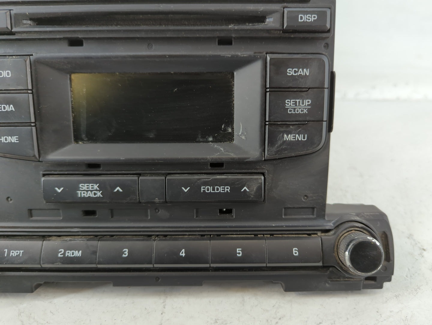 2017-2018 Hyundai Elantra Am Fm Cd Player Radio Receiver - Oemusedautoparts1.com