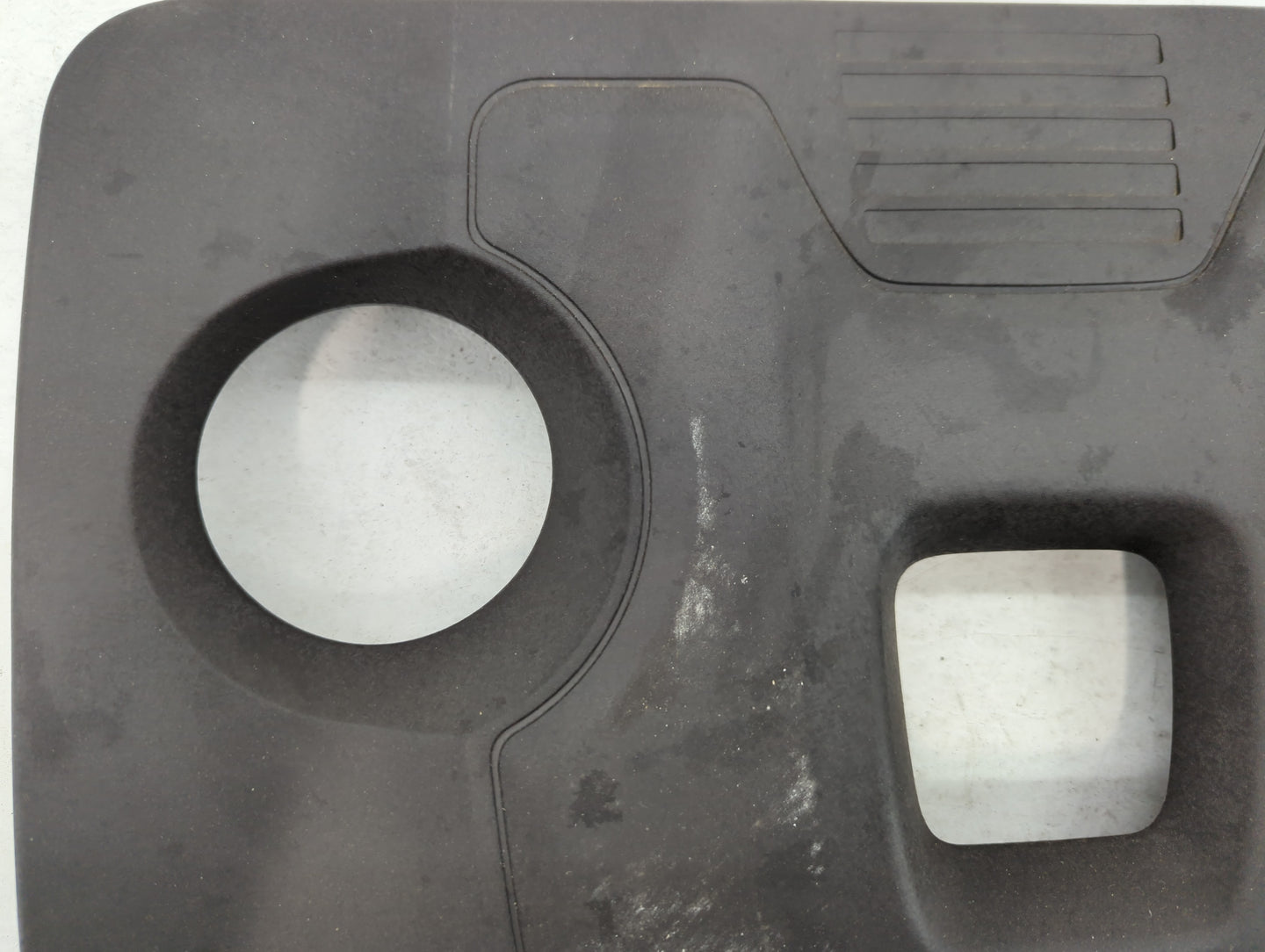 2018 Hyundai Elantra Engine Cover - Oemusedautoparts1.com