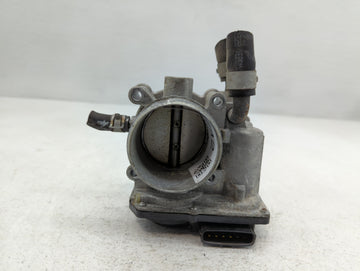 2017-2020 Hyundai Elantra Throttle Body P/N:35100-2B340 Fits Fits 2015 2016 2017 2018 2019 2020 2021 2022 OEM Used Auto Part