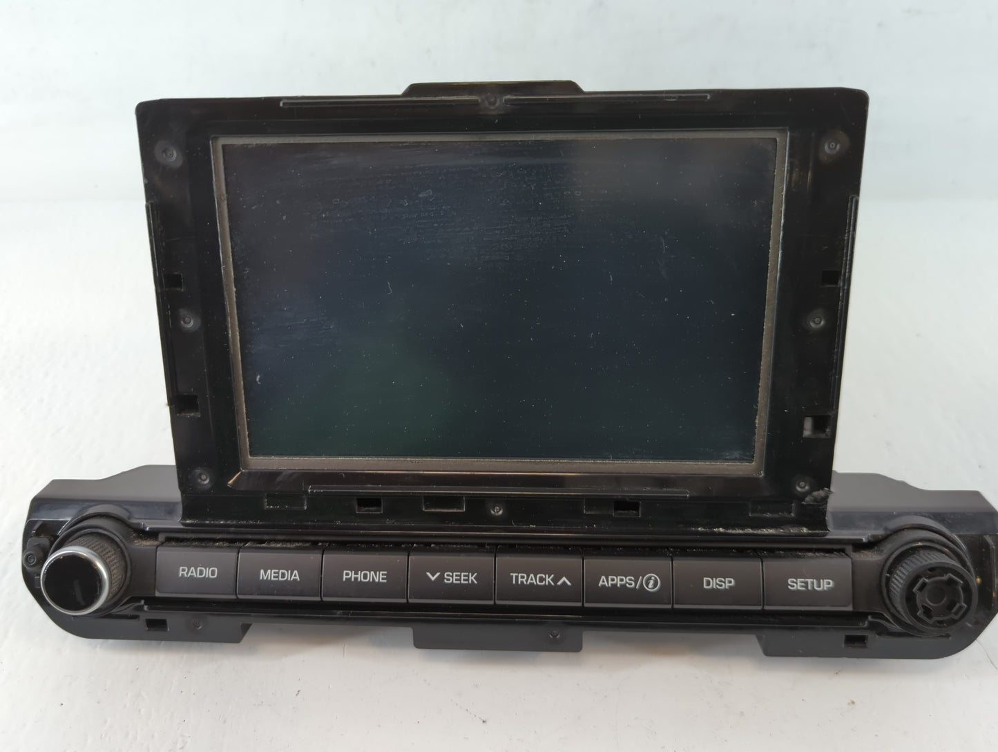 2017-2018 Hyundai Elantra Am Fm Cd Player Radio Receiver - Oemusedautoparts1.com