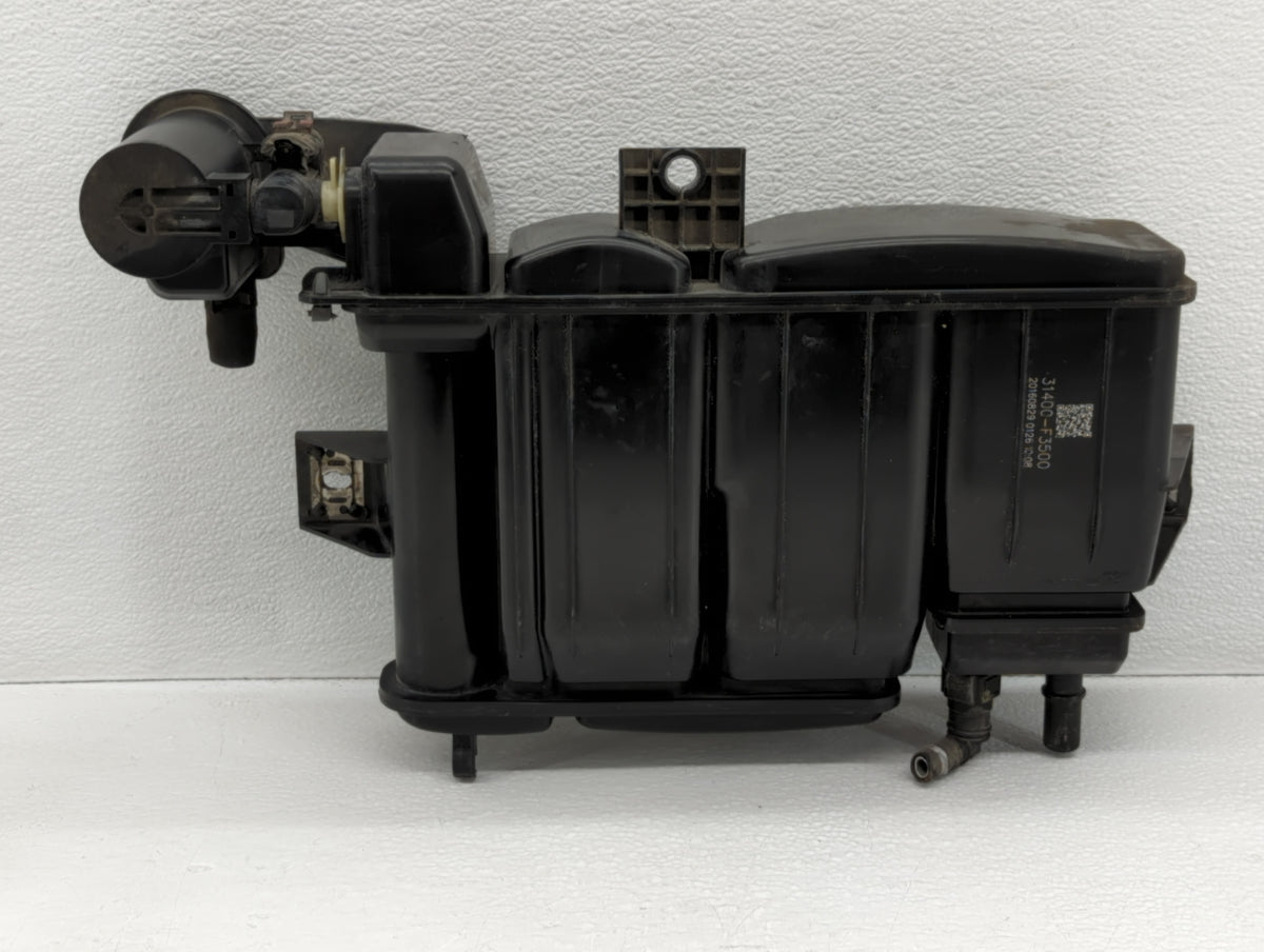2018 Hyundai Elantra Fuel Vapor Charcoal Canister 735443 - Oemusedautoparts1.com