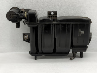 compare product 2018 Hyundai Elantra Fuel Vapor Charcoal Canister 735443