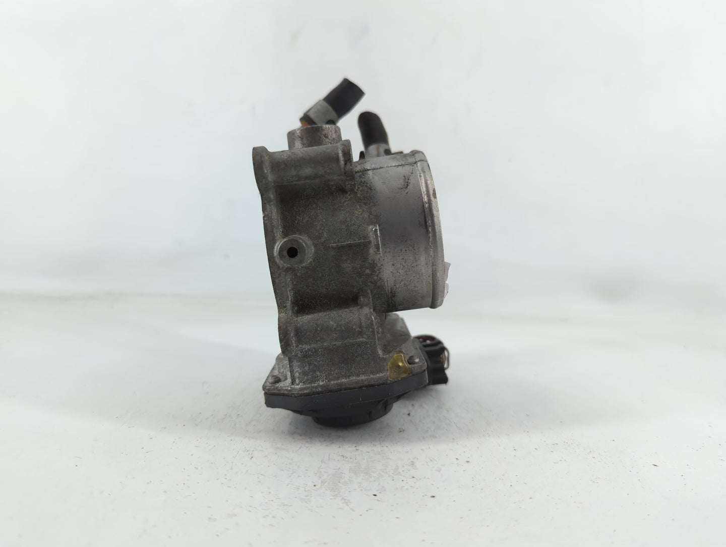 2011-2020 Hyundai Elantra Throttle Body P/N:35100-2E000 Fits Fits 2011 2012 2013 2014 2015 2016 2017 2018 2019 2020 2021 OEM