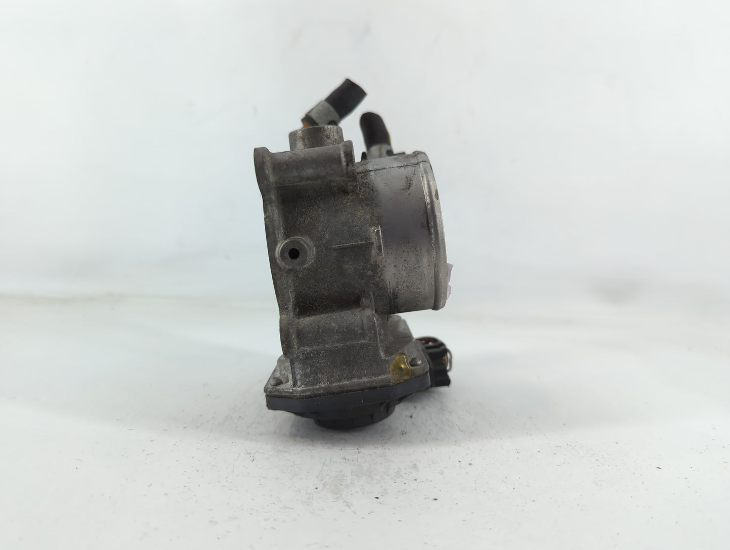 2011-2020 Hyundai Elantra Throttle Body P/N:35100-2E000 Fits Fits 2011 2012 2013 2014 2015 2016 2017 2018 2019 2020 2021 OEM