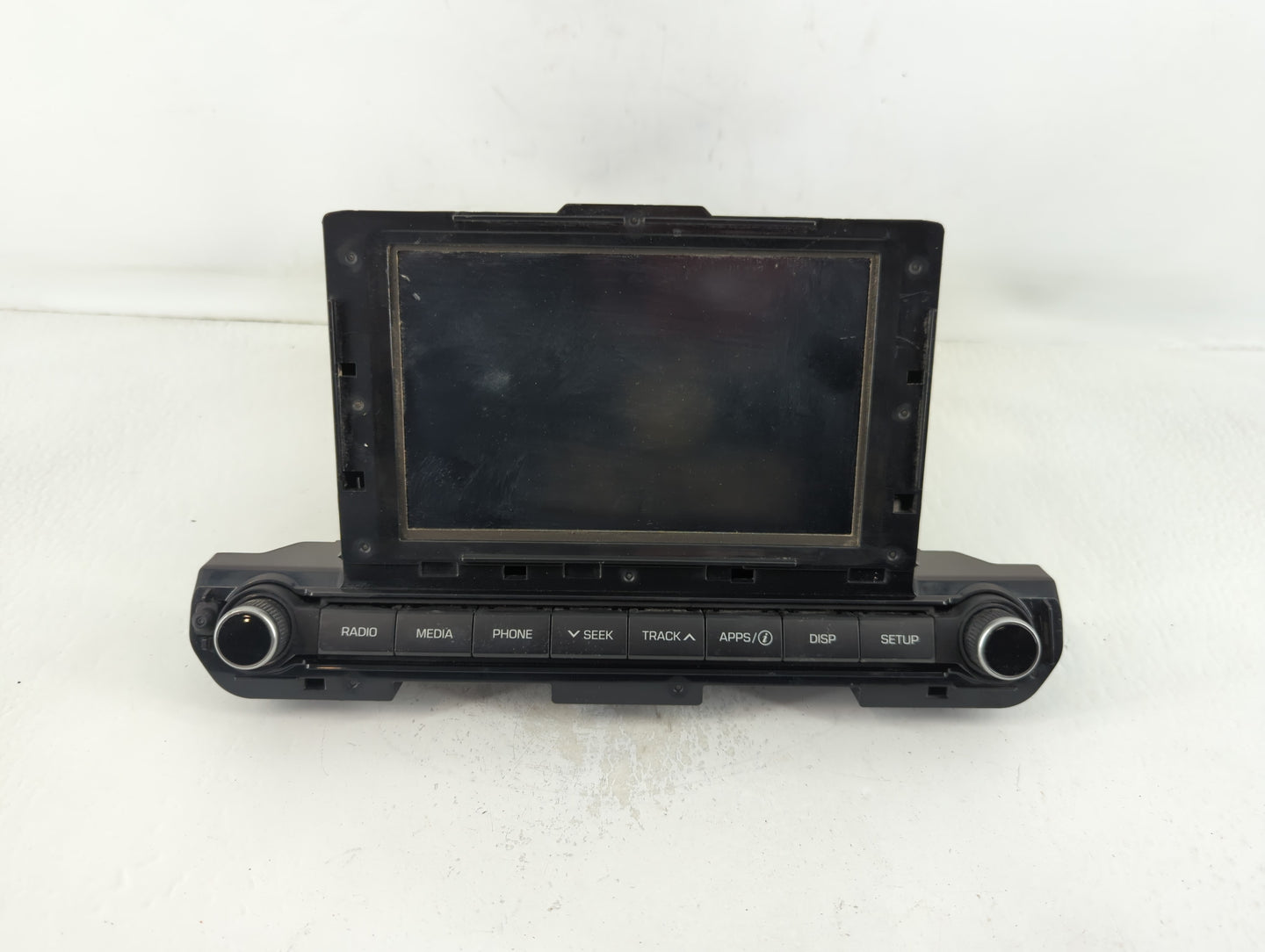 2017-2018 Hyundai Elantra Am Fm Cd Player Radio Receiver - Oemusedautoparts1.com