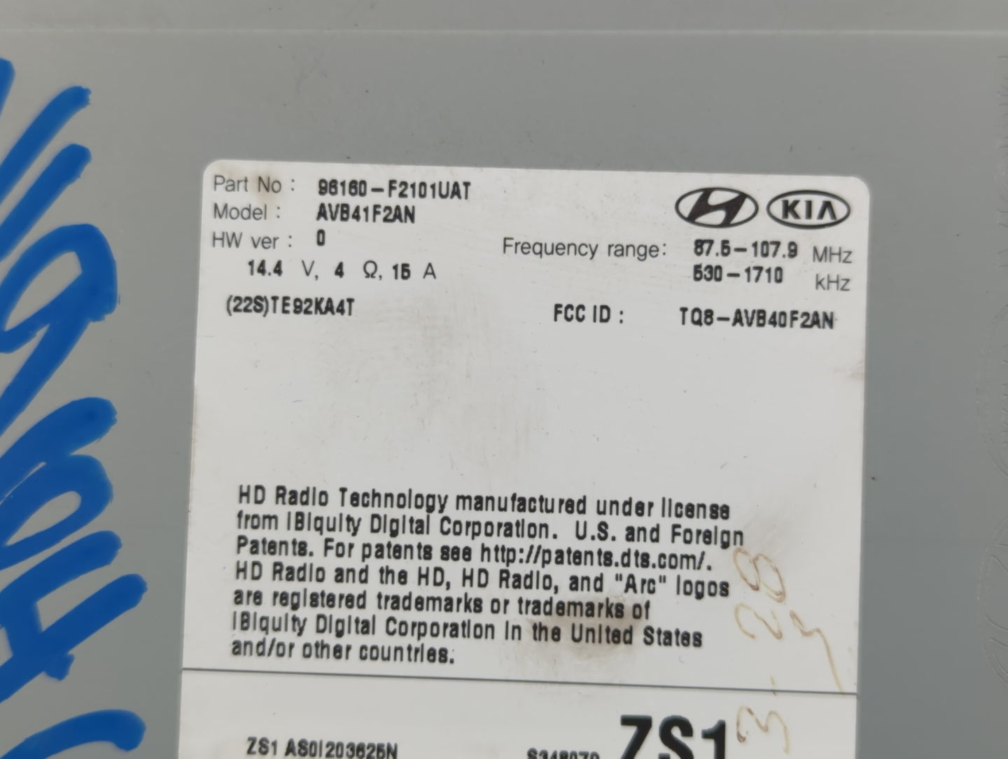 2017-2018 Hyundai Elantra Am Fm Cd Player Radio Receiver - Oemusedautoparts1.com