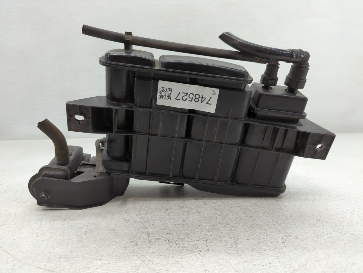 2018 Hyundai Elantra Fuel Vapor Charcoal Canister 748527 - Oemusedautoparts1.com