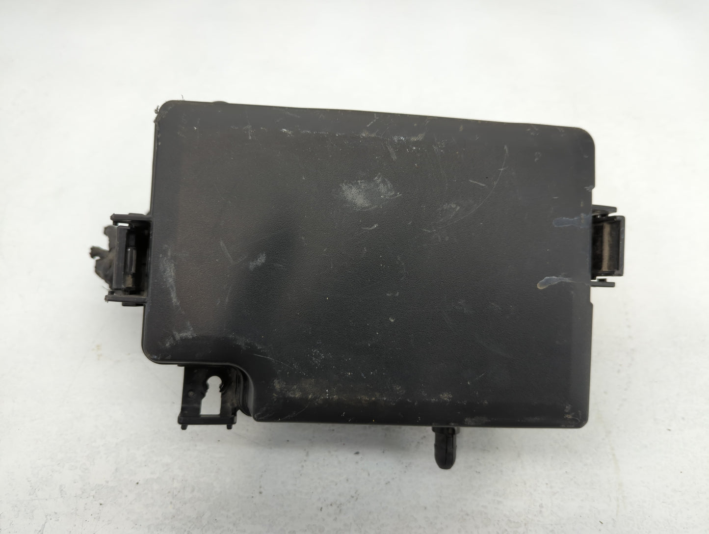 2018 Hyundai Elantra Fusebox Fuse Box Panel Relay Module P/N:91203 F2485A Fits OEM Used Auto Parts - Oemusedautoparts1.com