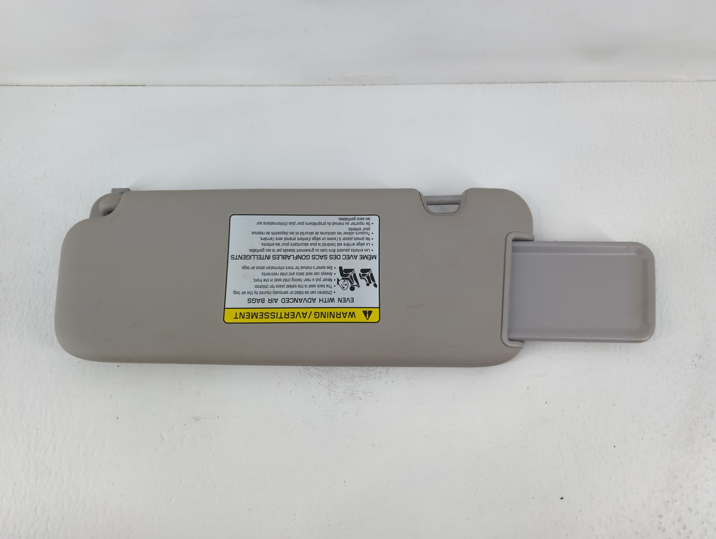 2017-2020 Hyundai Elantra Sun Visor Shade Replacement Passenger Right Mirror Fits Fits 2017 2018 2019 2020 OEM Used Auto Par