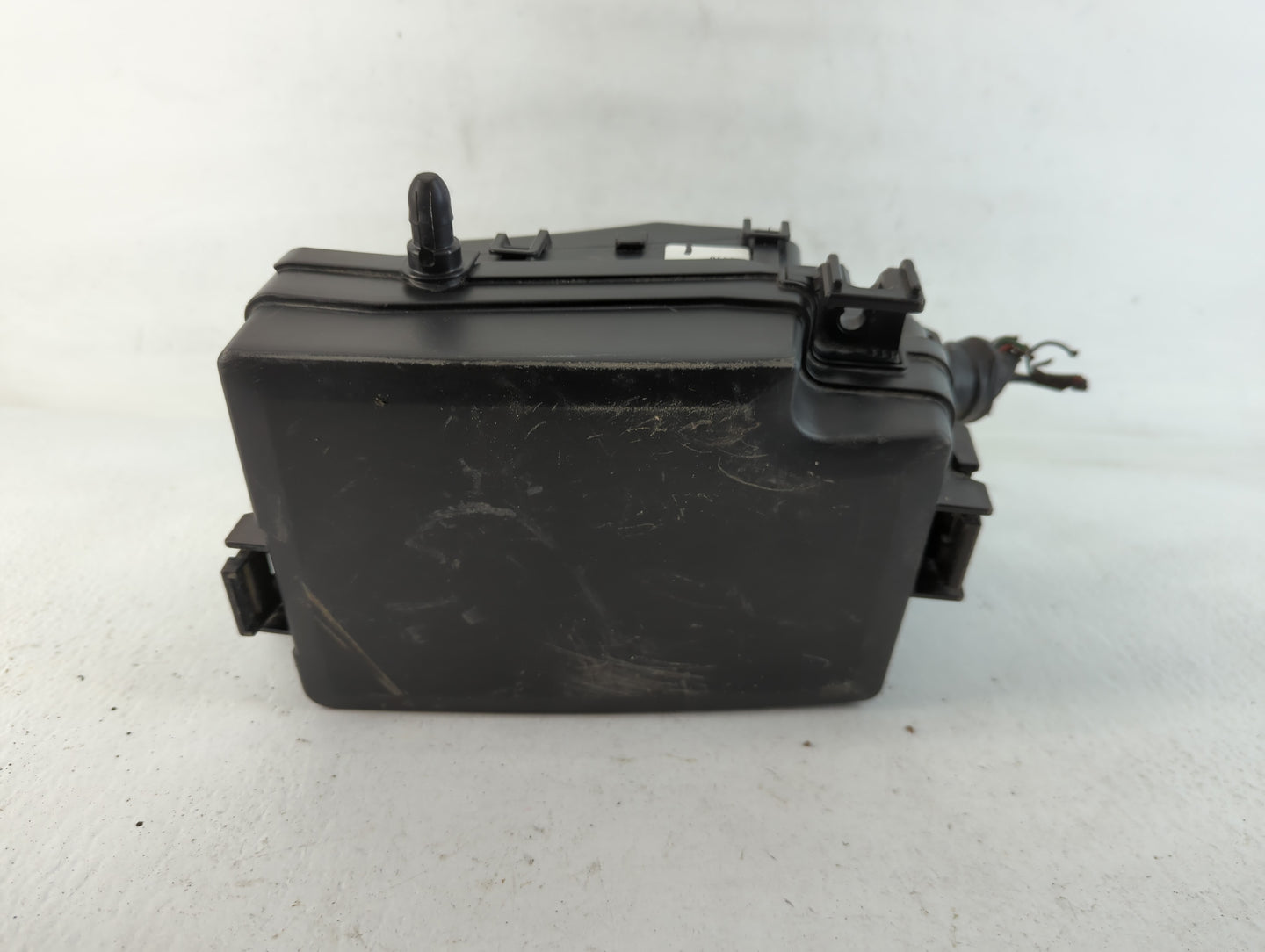 2018 Hyundai Elantra Fusebox Fuse Box Panel Relay Module P/N:91203 F2485C Fits OEM Used Auto Parts - Oemusedautoparts1.com