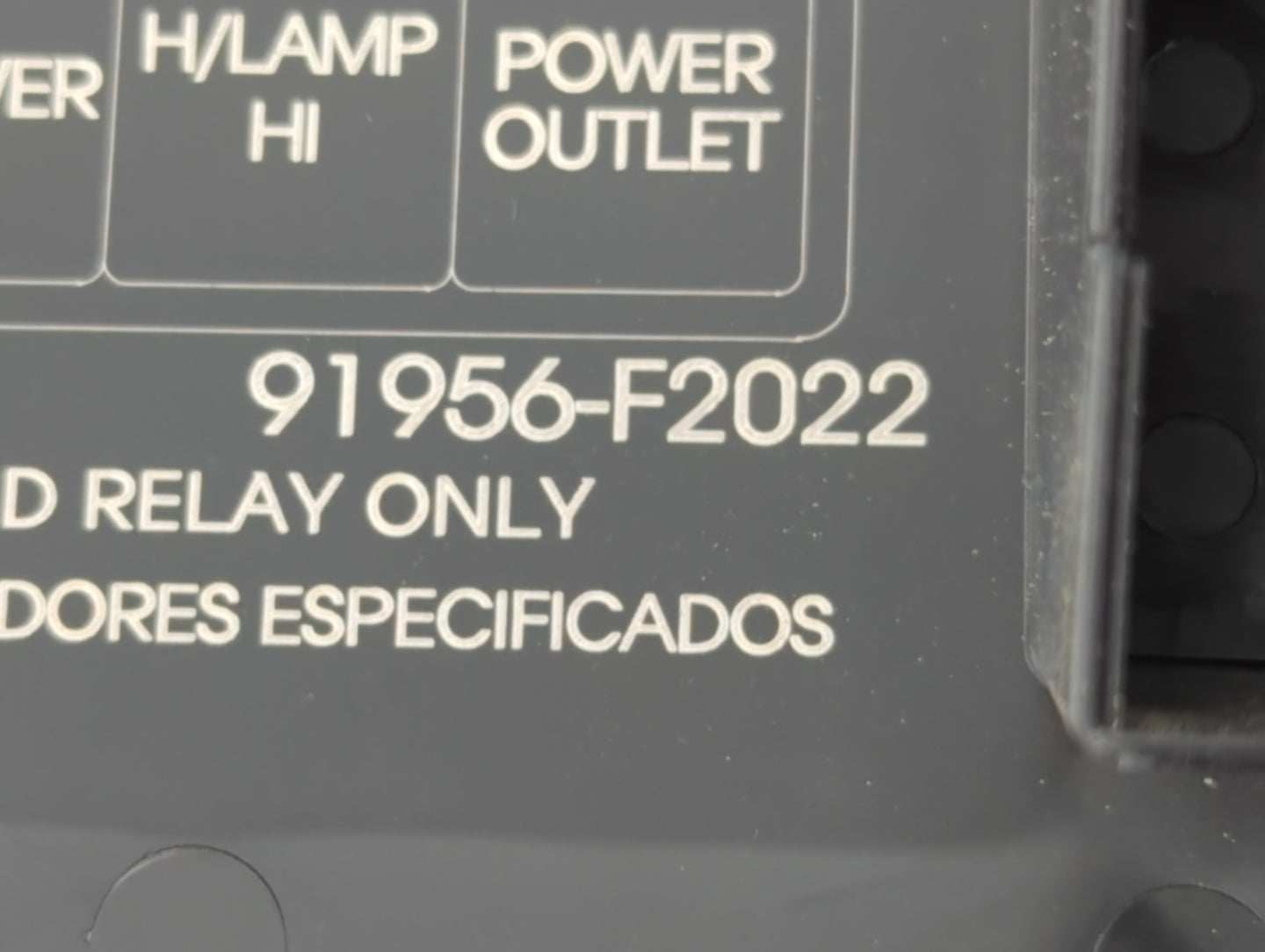 2018 Hyundai Elantra Fusebox Fuse Box Panel Relay Module P/N:91956-F2022 Fits OEM Used Auto Parts - Oemusedautoparts1.com