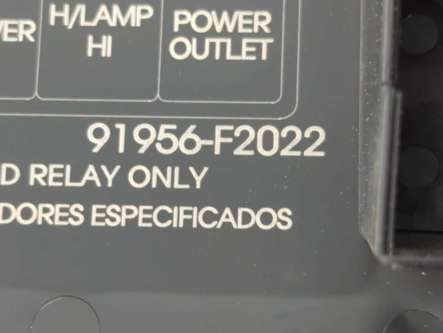 2018 Hyundai Elantra Fusebox Fuse Box Panel Relay Module P/N:91956-F2022 Fits OEM Used Auto Parts - Oemusedautoparts1.com