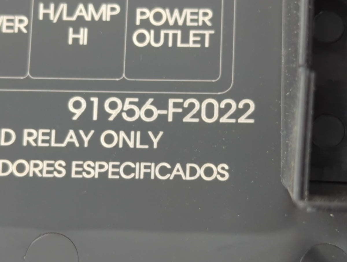 2018 Hyundai Elantra Fusebox Fuse Box Panel Relay Module P/N:91956-F2022 Fits OEM Used Auto Parts - Oemusedautoparts1.com