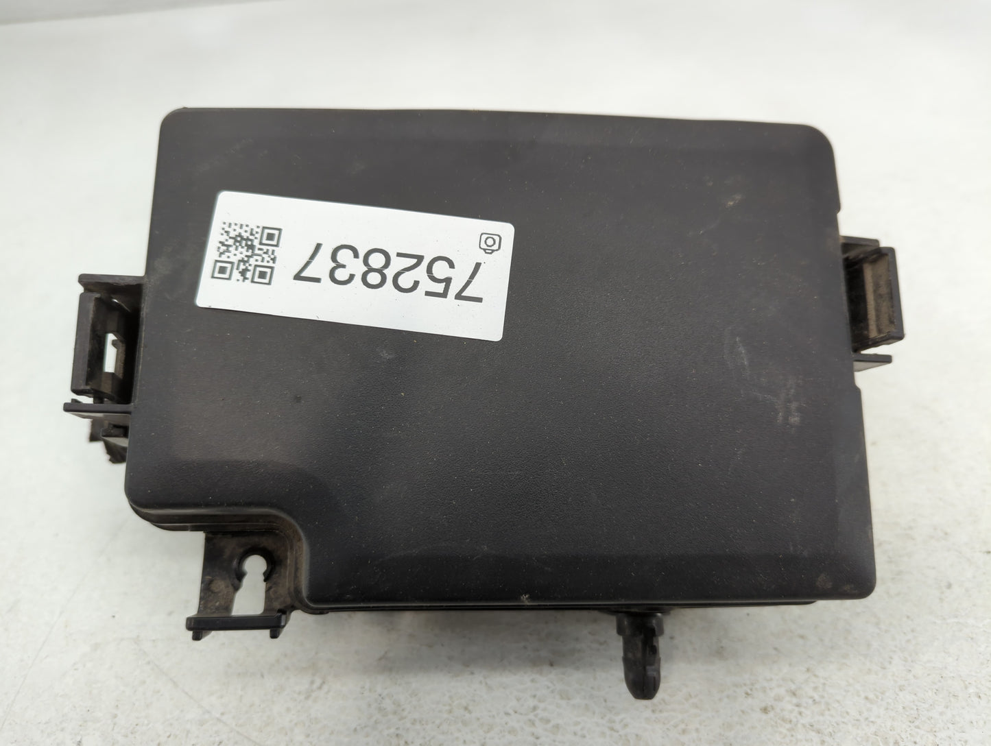 2018 Hyundai Elantra Fusebox Fuse Box Panel Relay Module P/N:91203 F2485A Fits OEM Used Auto Parts - Oemusedautoparts1.com