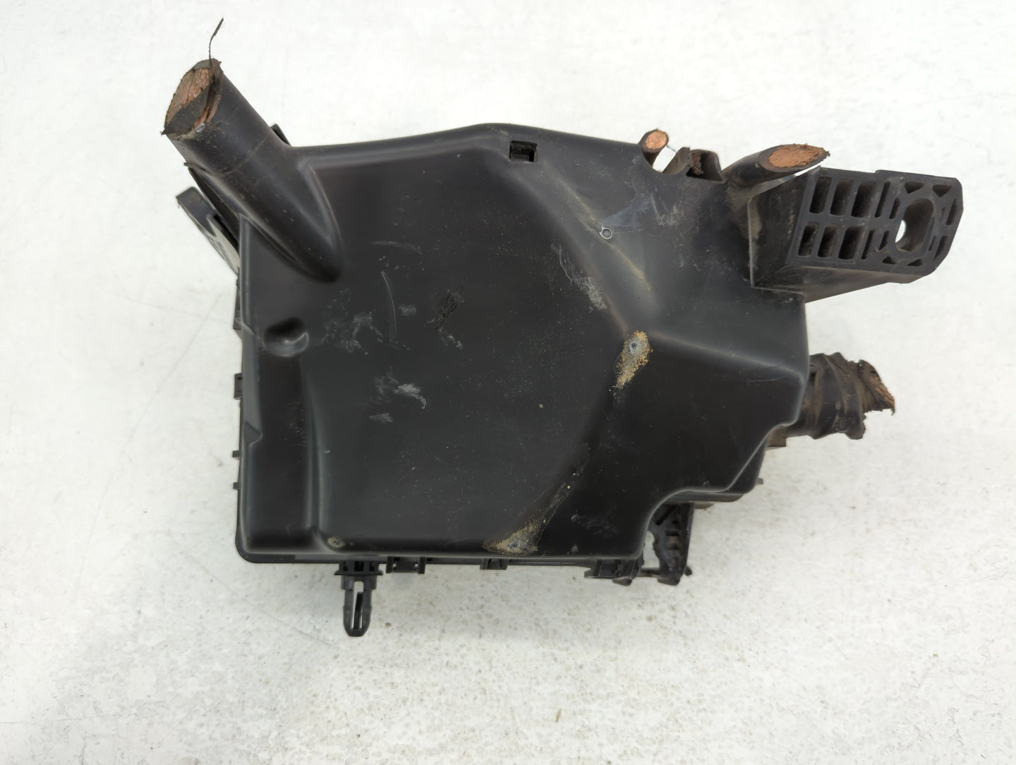 2018 Hyundai Elantra Fusebox Fuse Box Panel Relay Module P/N:91203 F2485A Fits OEM Used Auto Parts - Oemusedautoparts1.com