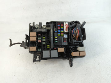 2018 Hyundai Elantra Fusebox Fuse Box Panel Relay Module P/N:91203 F2475C Fits OEM Used Auto Parts