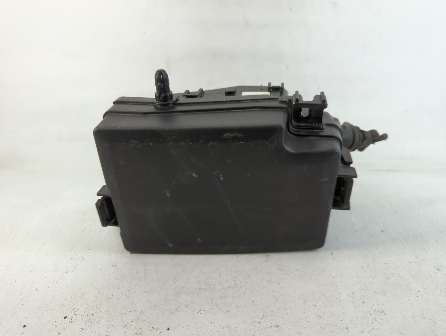 2018 Hyundai Elantra Fusebox Fuse Box Panel Relay Module P/N:91203 F2485C Fits OEM Used Auto Parts - Oemusedautoparts1.com