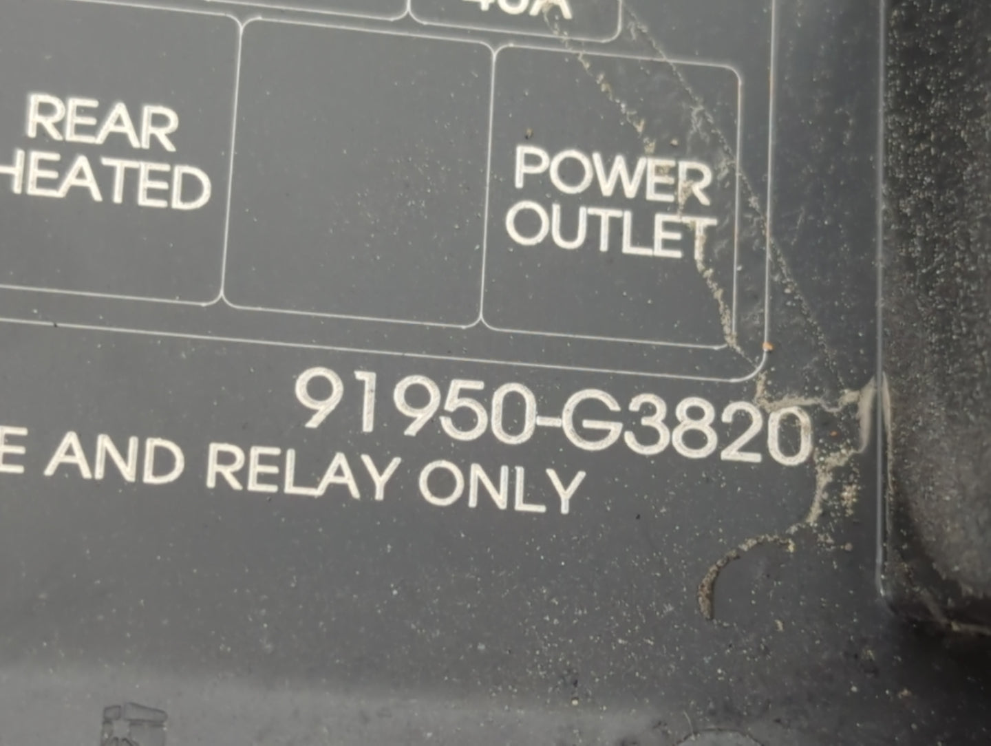 2018 Hyundai Elantra Fusebox Fuse Box Panel Relay Module P/N:91950-G3820 Fits OEM Used Auto Parts - Oemusedautoparts1.com