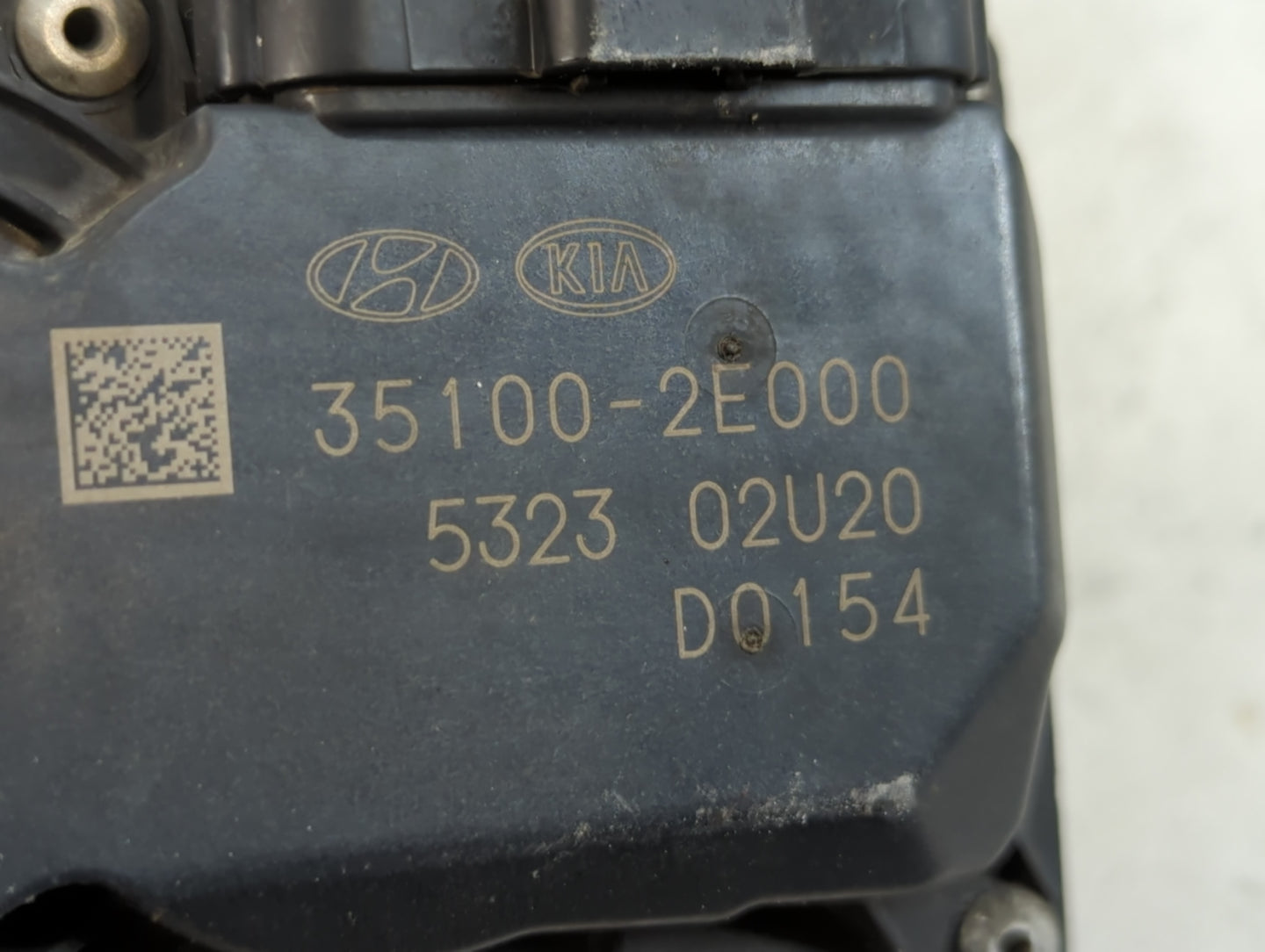 2011-2020 Hyundai Elantra Throttle Body P/N:35100-2E000 Fits Fits 2011 2012 2013 2014 2015 2016 2017 2018 2019 2020 2021 OEM