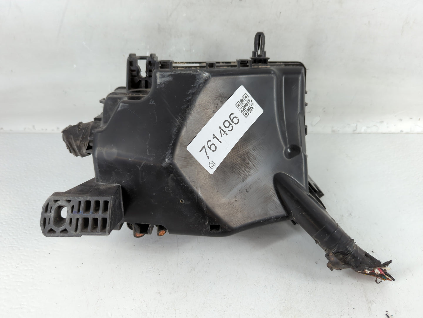 2018 Hyundai Elantra Fusebox Fuse Box Panel Relay Module P/N:91956-F2022 Fits OEM Used Auto Parts - Oemusedautoparts1.com