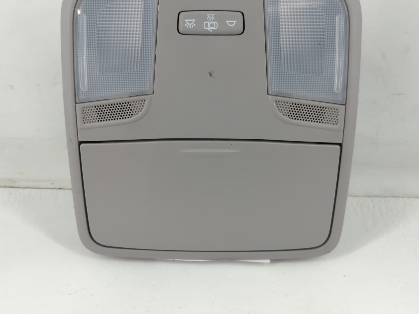 2018 Hyundai Elantra Overhead Roof Console - Oemusedautoparts1.com