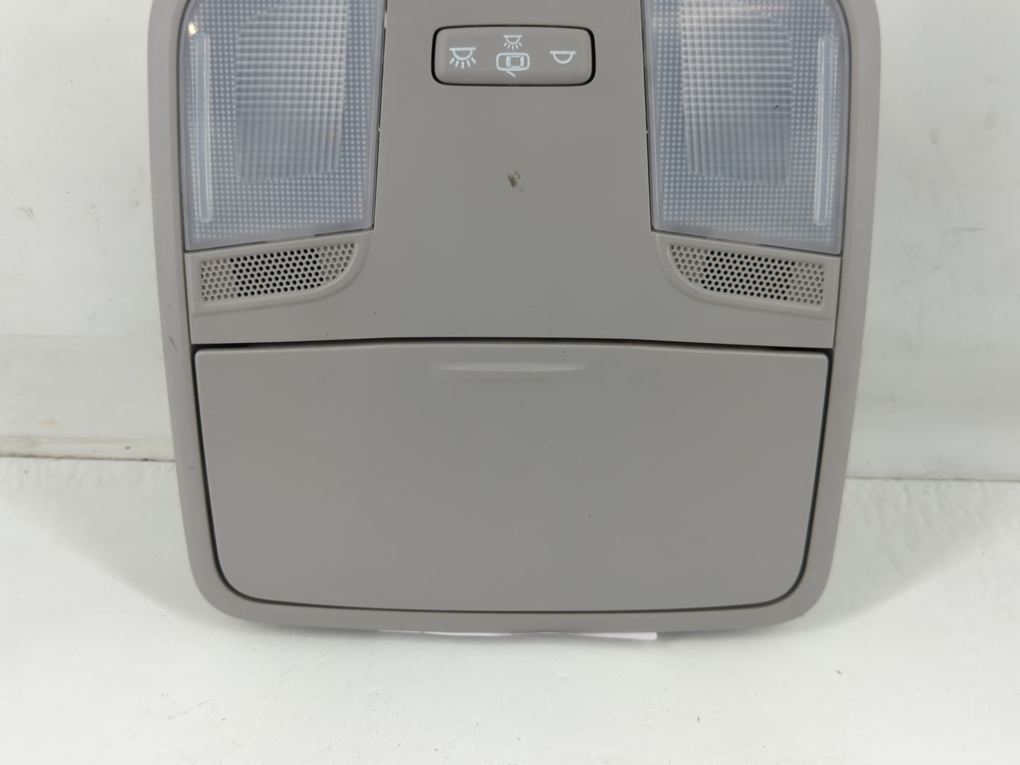 2018 Hyundai Elantra Overhead Roof Console - Oemusedautoparts1.com