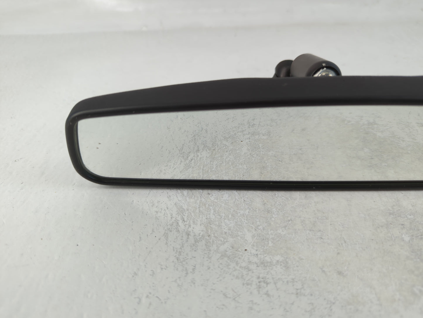 2017-2018 Hyundai Elantra Interior Rear View Mirror Replacement OEM P/N:IE8011083 Fits OEM Used Auto Parts - Oemusedautopart