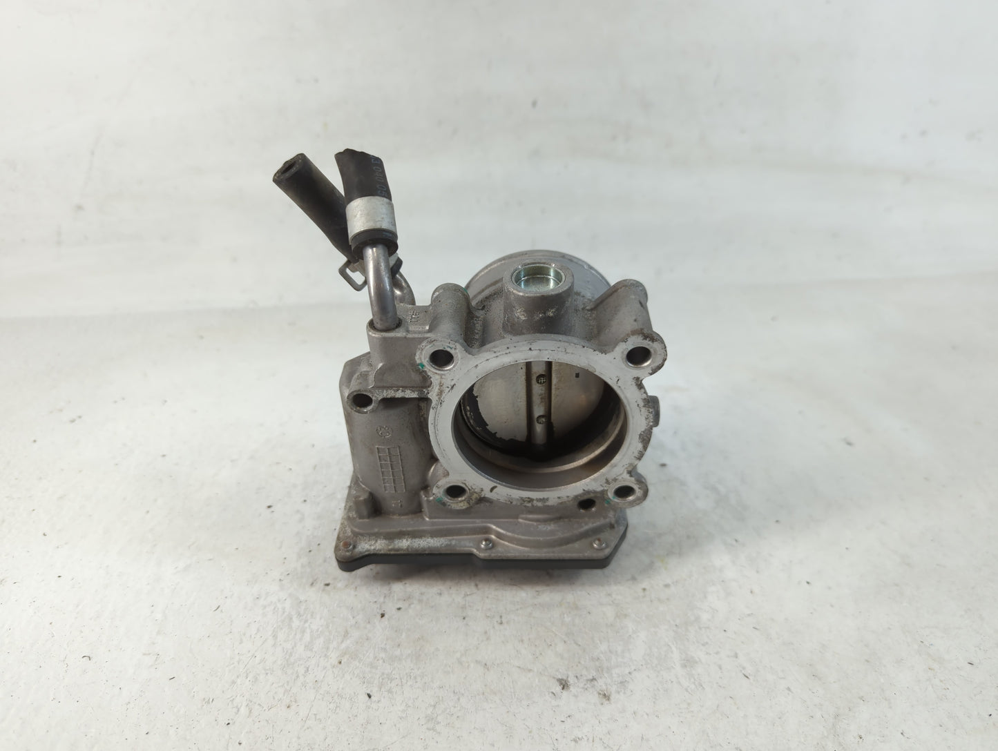 2011-2020 Hyundai Elantra Throttle Body P/N:35100-2E000 Fits Fits 2011 2012 2013 2014 2015 2016 2017 2018 2019 2020 2021 OEM