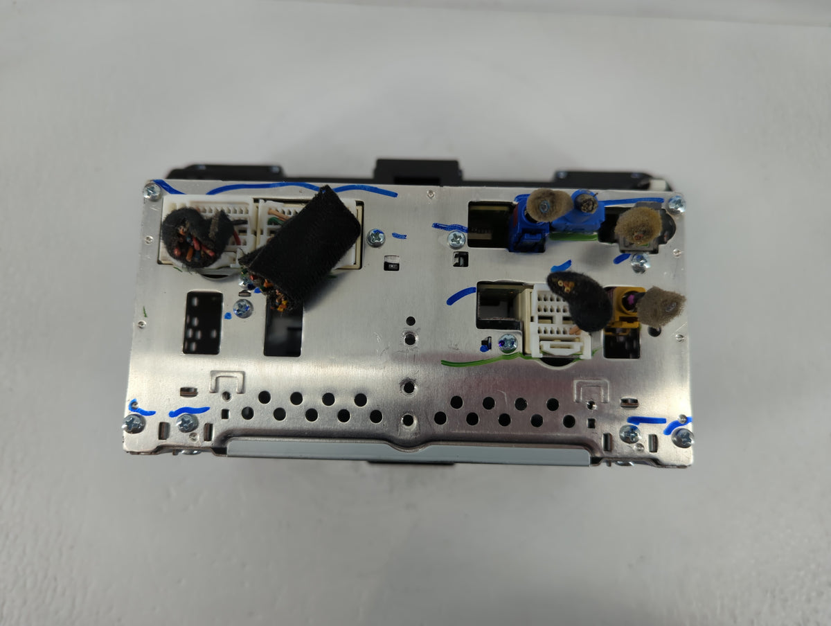 2017-2018 Hyundai Elantra Am Fm Cd Player Radio Receiver 771204 - Oemusedautoparts1.com