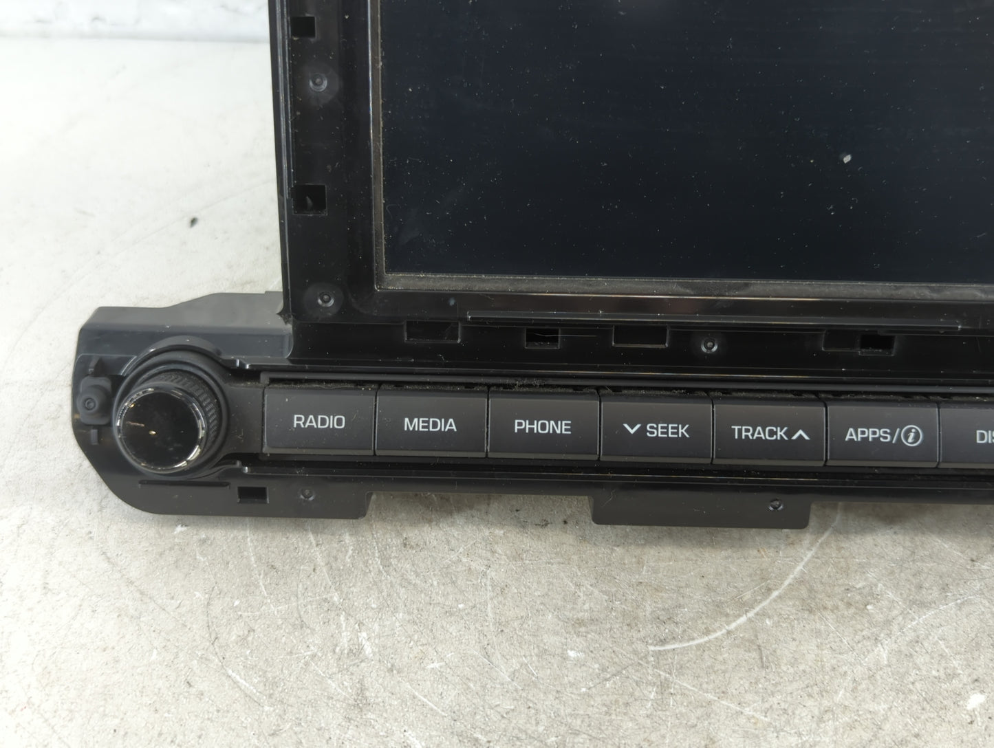 2017-2018 Hyundai Elantra Radio AM FM Cd Player Receiver Replacement P/N:96160-F2101UAT Fits Fits 2017 2018 OEM Used Auto Pa