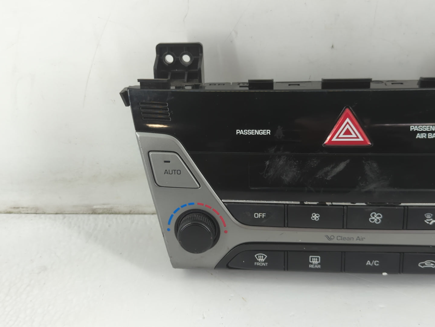 2017-2018 Hyundai Elantra Climate Control Module Temperature AC/Heater Replacement P/N:97250-F2231RET Fits Fits 2017 2018 OE