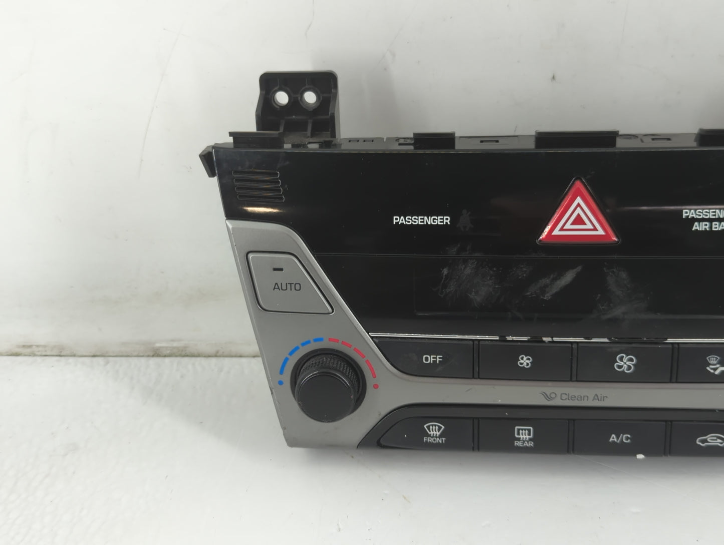 2017-2018 Hyundai Elantra Climate Control Module Temperature AC/Heater Replacement P/N:97250-F2231RET Fits Fits 2017 2018 OE