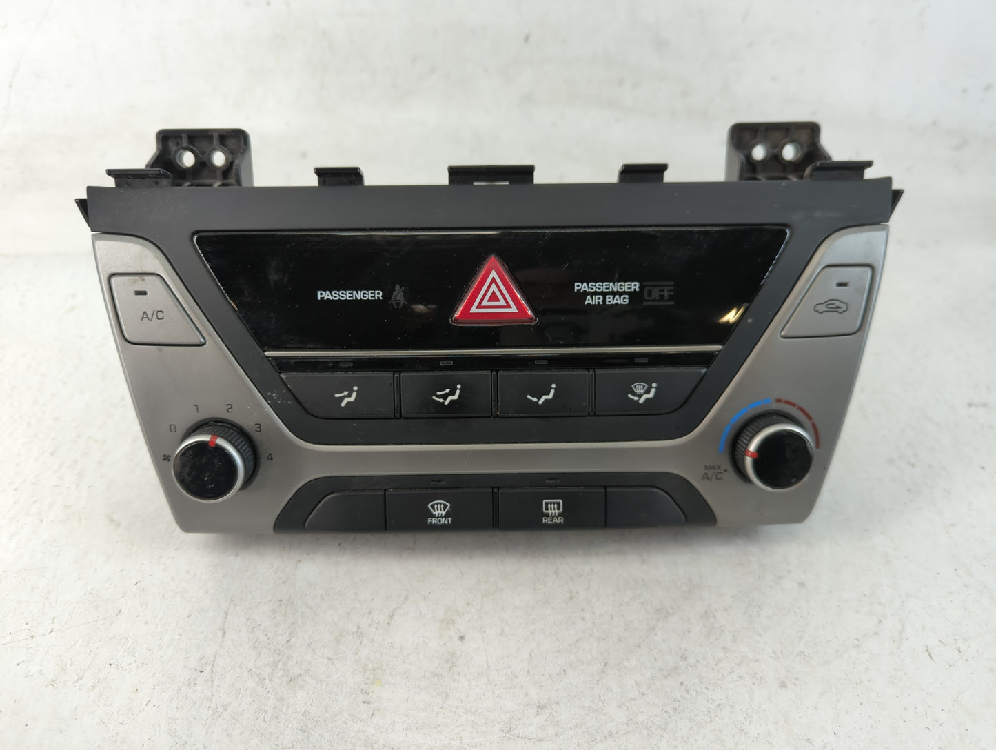 2017-2018 Hyundai Elantra Climate Control Module Temperature AC/Heater Replacement P/N:97250-F20624X Fits Fits 2017 2018 OEM