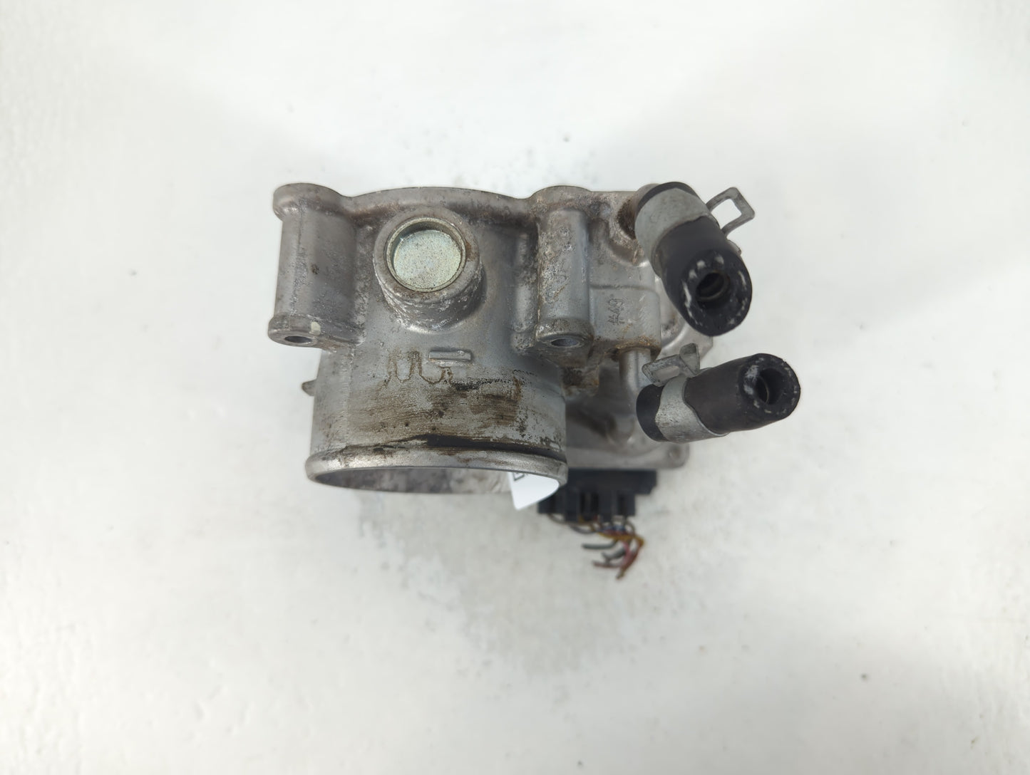 2011-2020 Hyundai Elantra Throttle Body P/N:35100-2E000 Fits Fits 2011 2012 2013 2014 2015 2016 2017 2018 2019 2020 2021 OEM