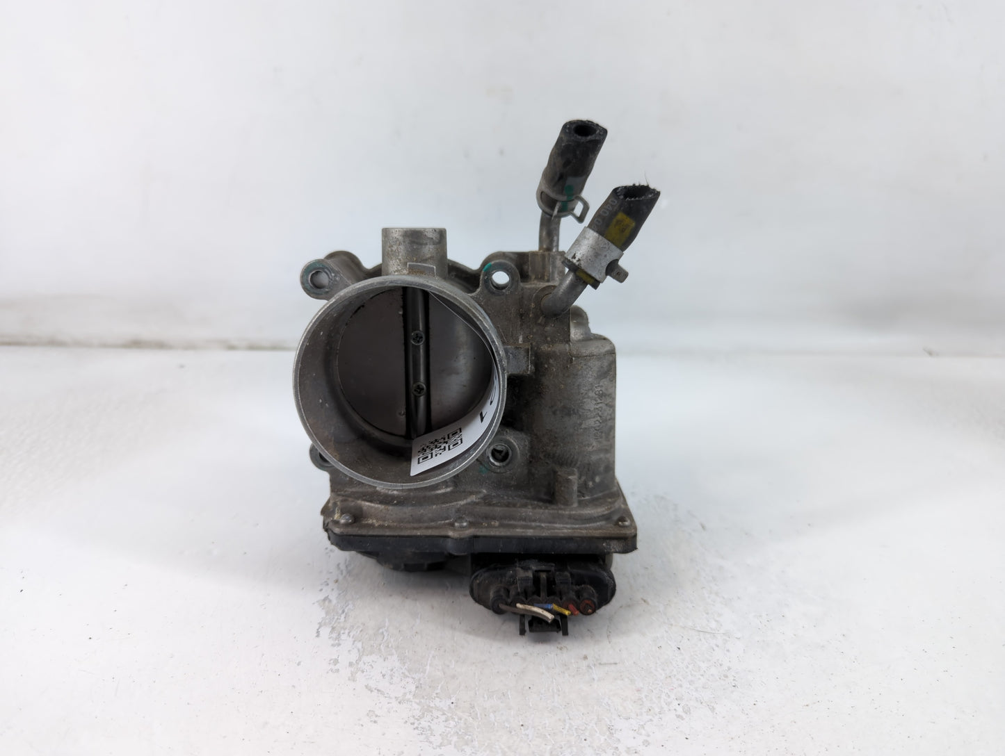 2011-2020 Hyundai Elantra Throttle Body P/N:35100-2E000 Fits Fits 2011 2012 2013 2014 2015 2016 2017 2018 2019 2020 2021 OEM