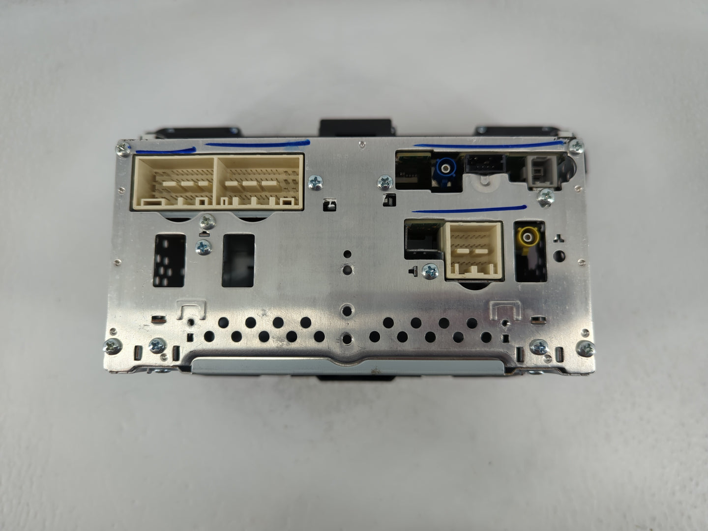 2017-2018 Hyundai Elantra Radio AM FM Cd Player Receiver Replacement P/N:96170F2260UAT Fits Fits 2017 2018 OEM Used Auto Par