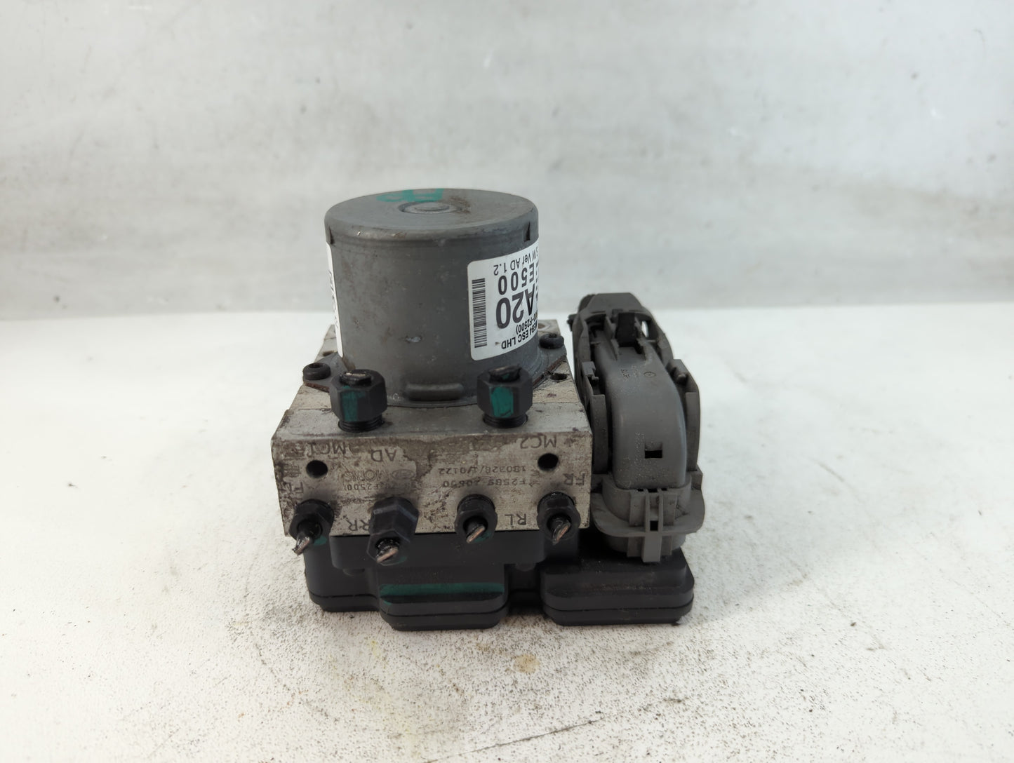 2017-2019 Hyundai Elantra ABS Pump Control Module Replacement P/N:F1589-45200 Fits Fits 2017 2018 2019 OEM Used Auto Parts -