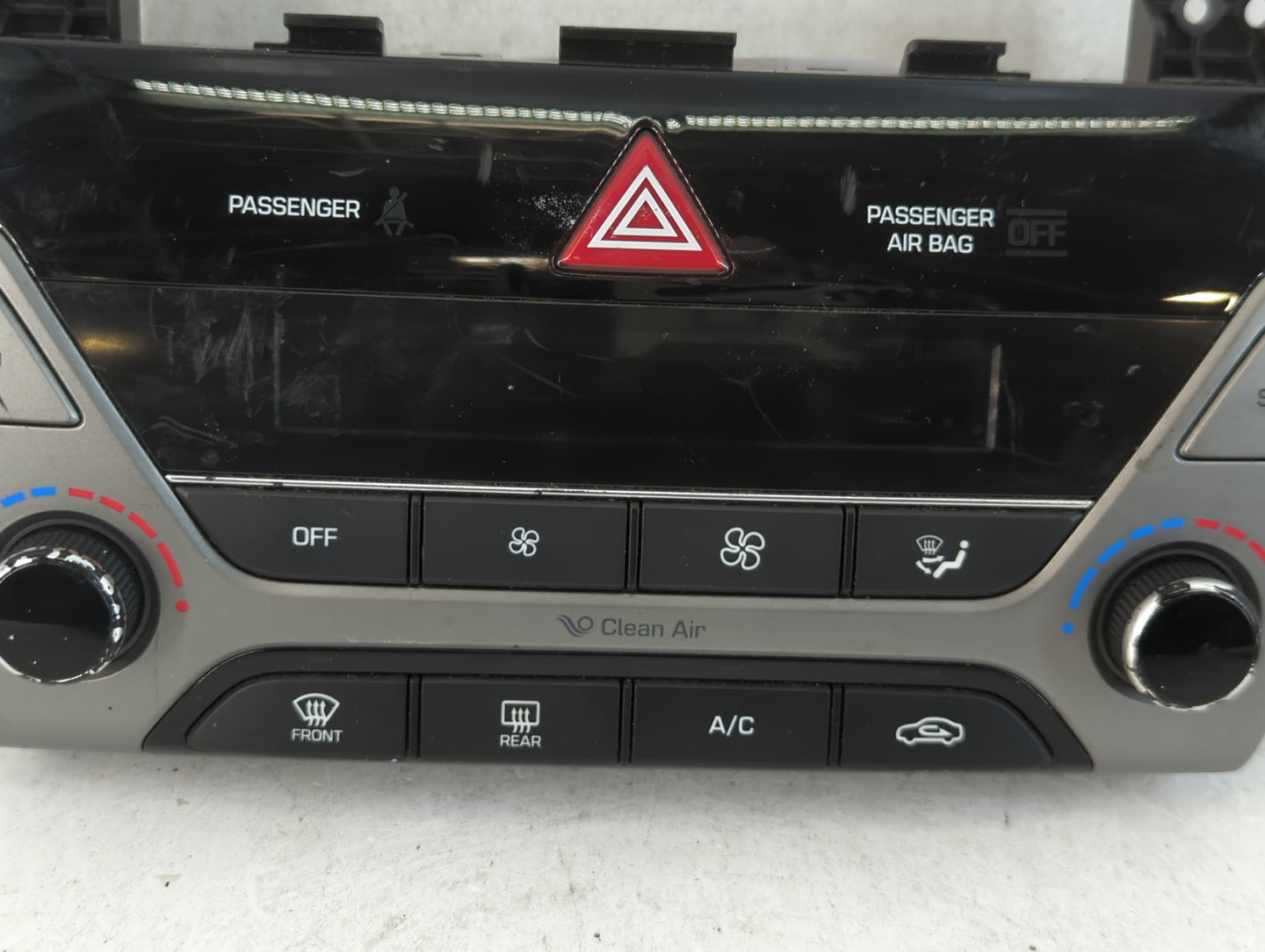 2018-2020 Hyundai Elantra Climate Control Module Temperature AC/Heater Replacement P/N:97250-F2231RET Fits Fits 2018 2019 20