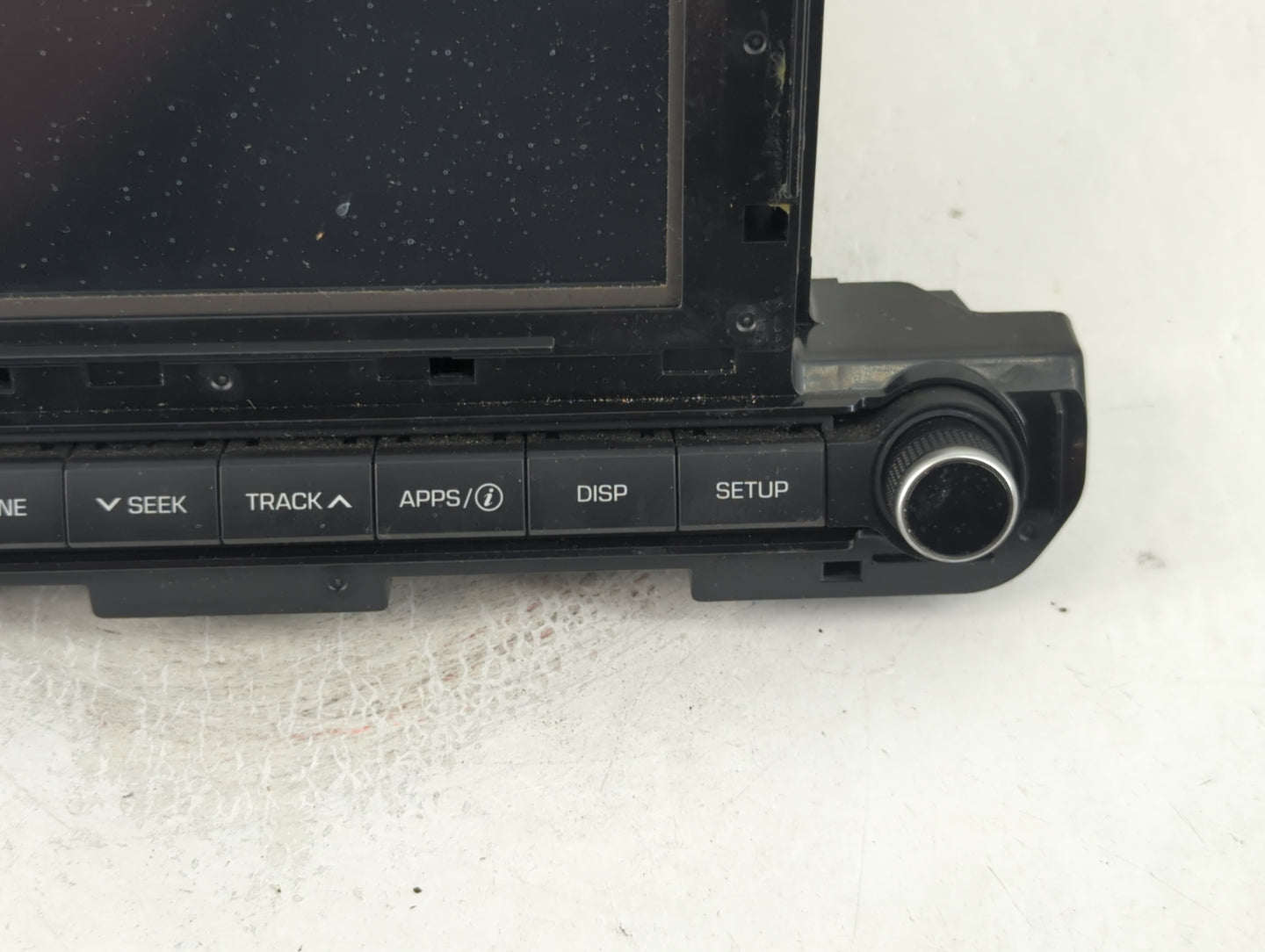 2017-2018 Hyundai Elantra Radio AM FM Cd Player Receiver Replacement P/N:96160-F2101UAT Fits Fits 2017 2018 OEM Used Auto Pa