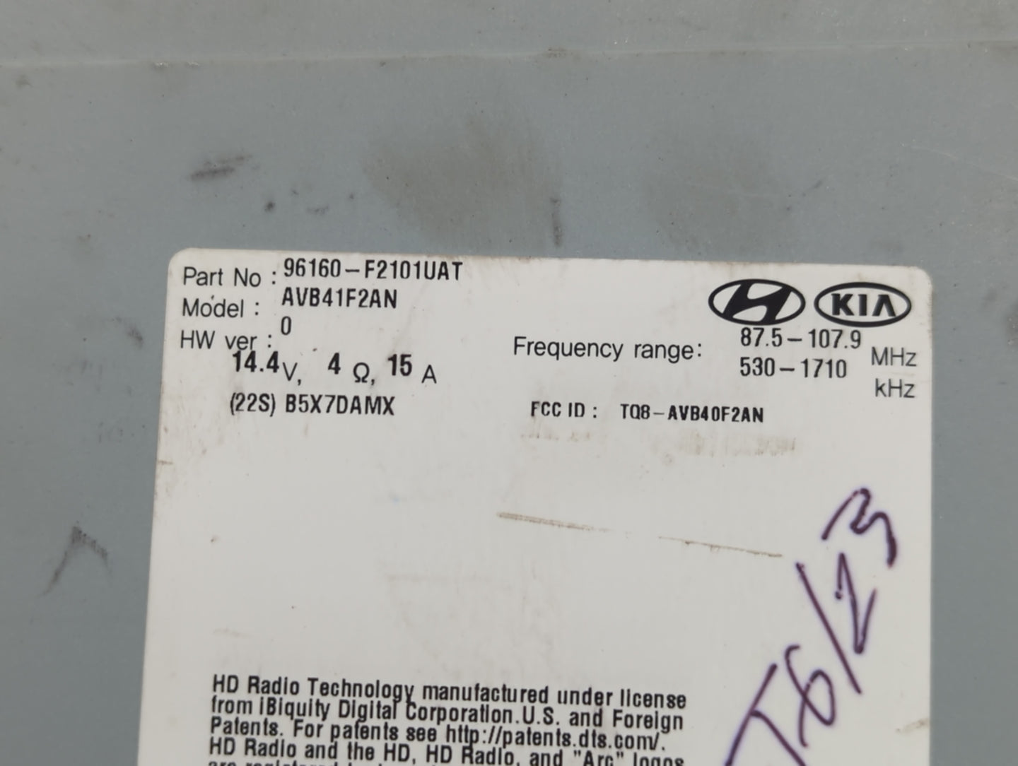 2017-2018 Hyundai Elantra Radio AM FM Cd Player Receiver Replacement P/N:96160-F2101UAT Fits Fits 2017 2018 OEM Used Auto Pa