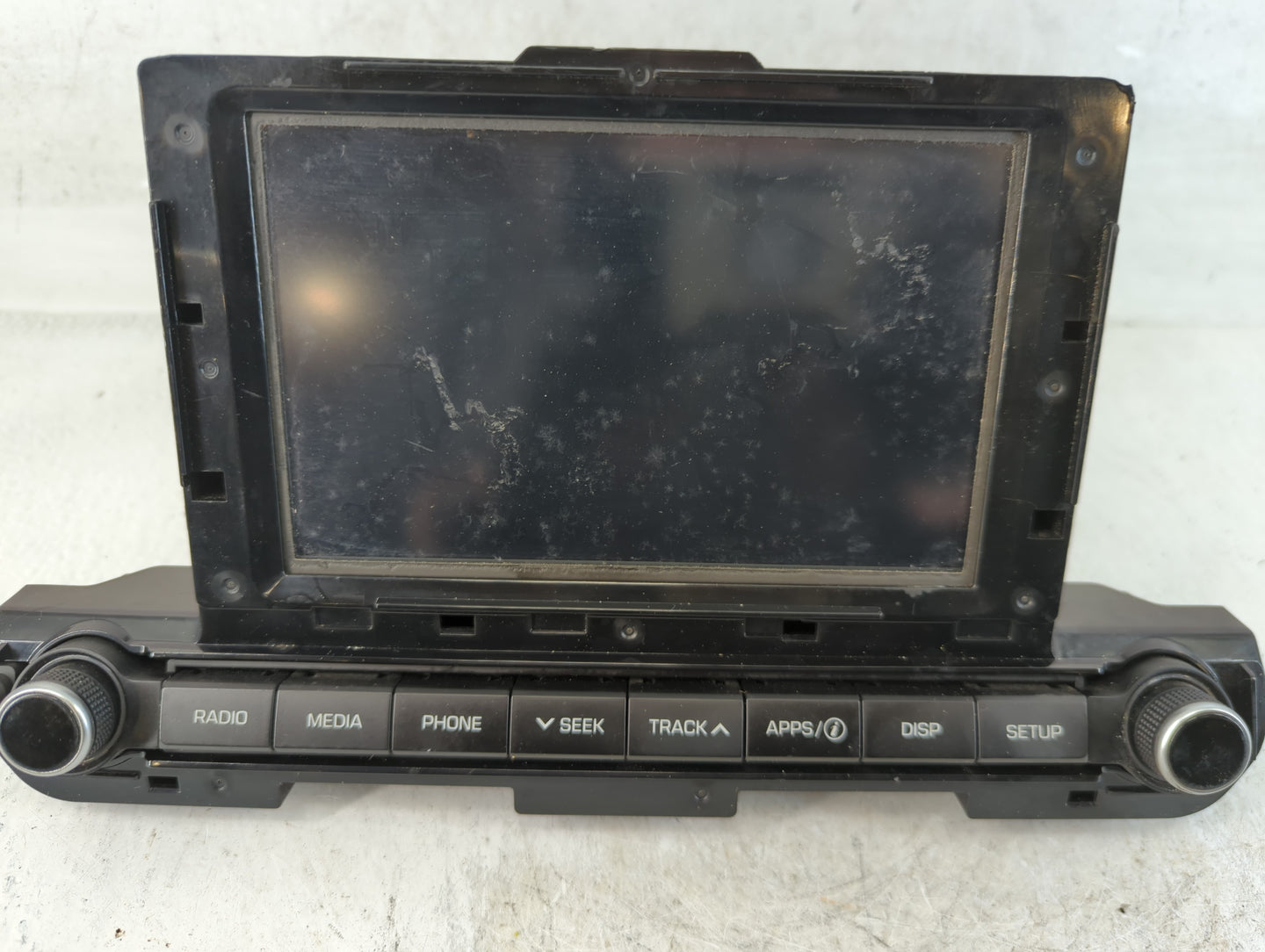 2017-2018 Hyundai Elantra Radio AM FM Cd Player Receiver Replacement P/N:96160-F2101UAT Fits Fits 2017 2018 OEM Used Auto Pa