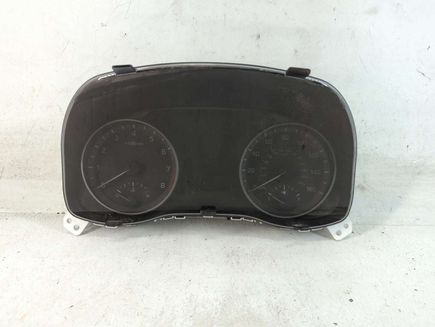 2017-2018 Hyundai Elantra Instrument Cluster Speedometer Gauges P/N:TN157590-15201H 94011-F3012 Fits Fits 2017 2018 OEM Used